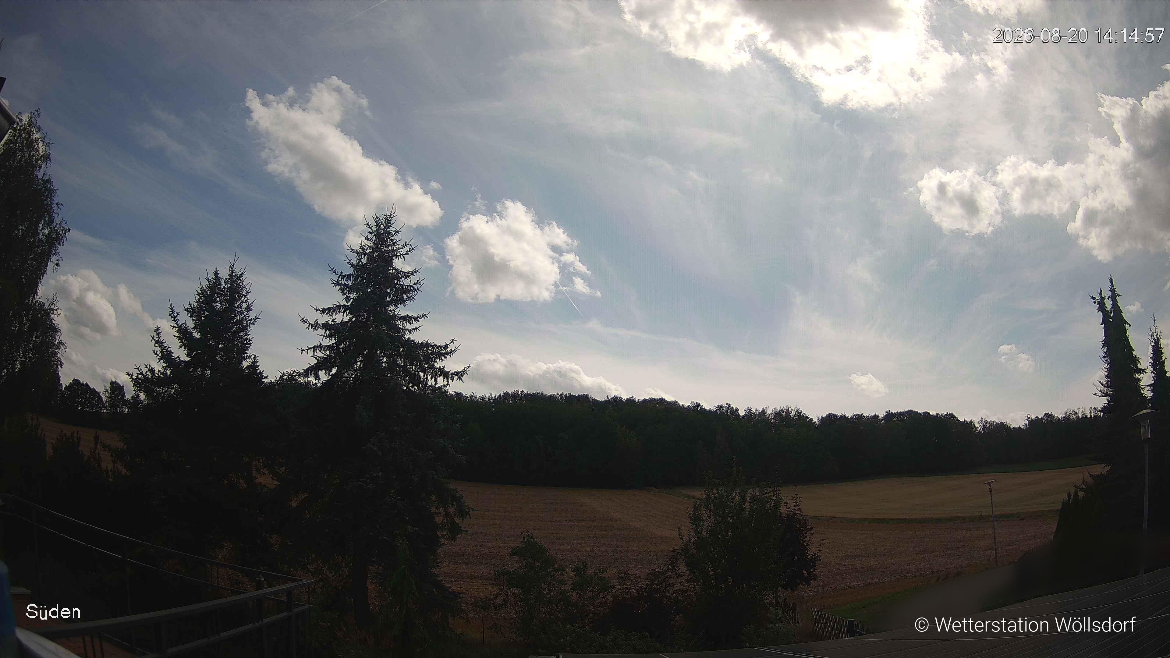 Blick von Wöllsdorf in Richtung Süden auf den Höhenzug des Pfaffenberges
